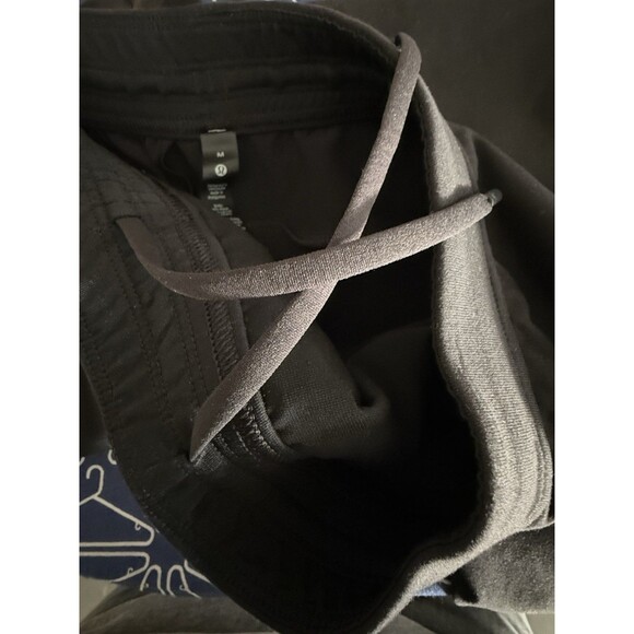 Lululemon Men’s Intent Joggers Black size M Athletic Pocket Drawstring - Picture 8 of 10